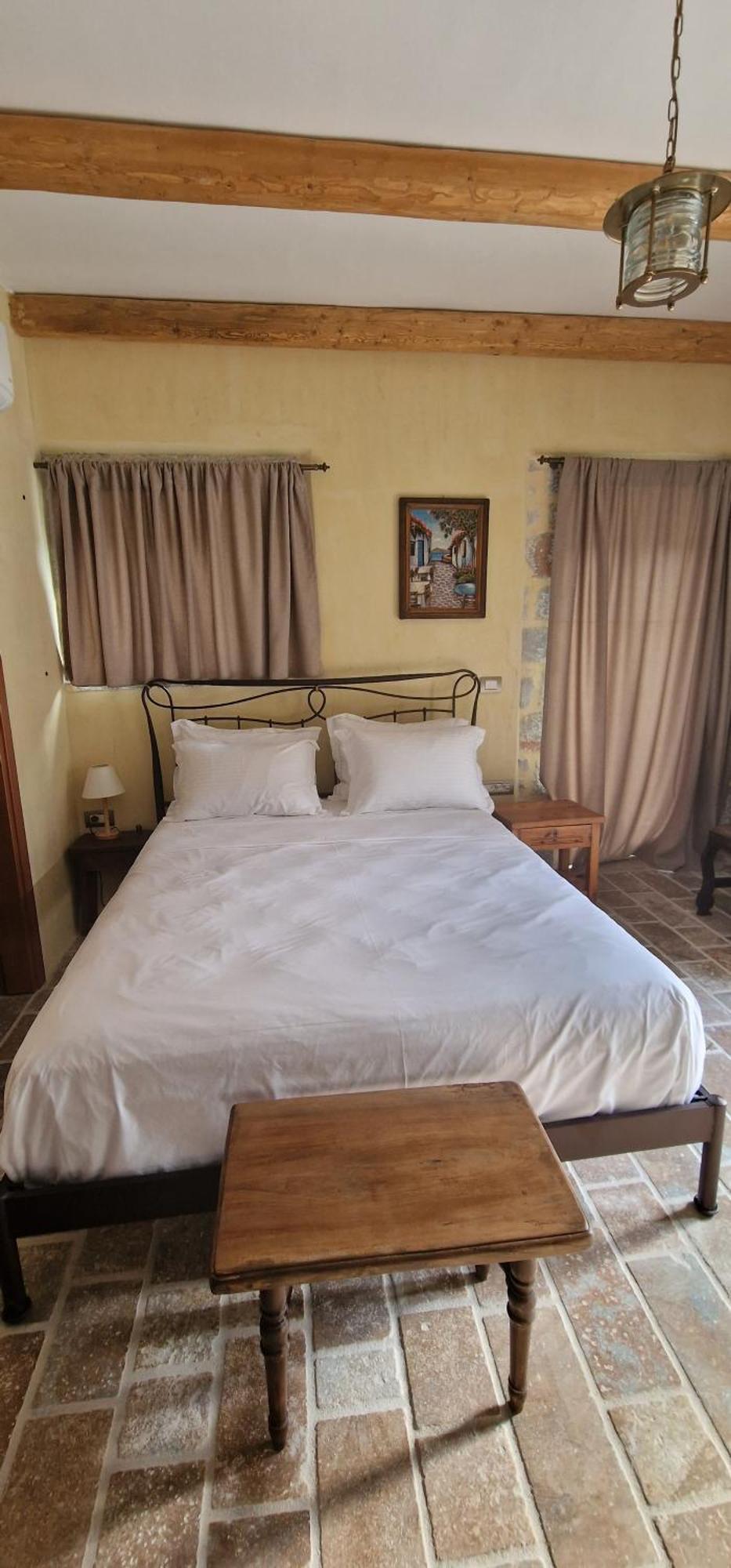 Arapis Rooms & Suites Agios Kiprianos Екстериор снимка